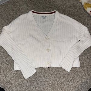 American Eagle Cropped Cardigan